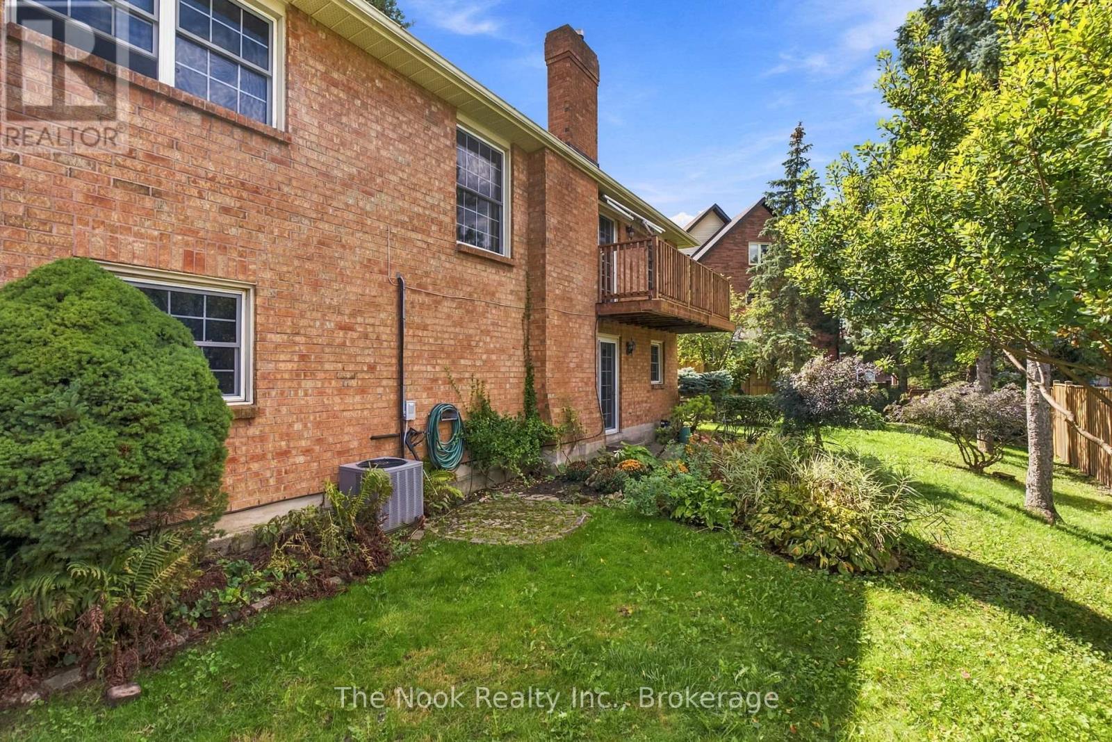 45 BERNICK CRESCENT - 48