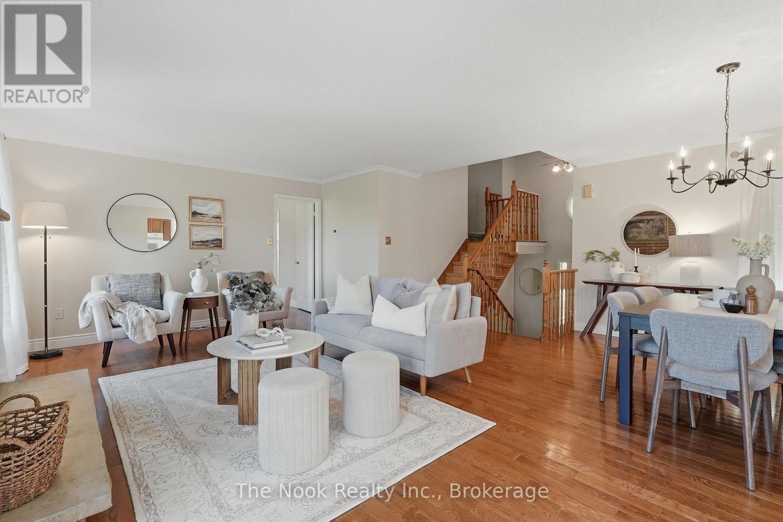 45 BERNICK CRESCENT - 6