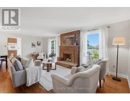 45 Bernick Crescent, Whitchurch Stouffville, ON L4A6C6 Photo 9