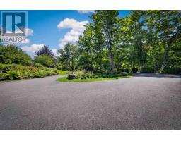 Mud room - 1864 Kings Road, Sydney River, NS B1L1C5 Photo 10