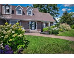 Den - 1864 Kings Road, Sydney River, NS B1L1C5 Photo 9