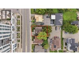 147 Park Street, Waterloo, ON N2L1Y5 Photo 45