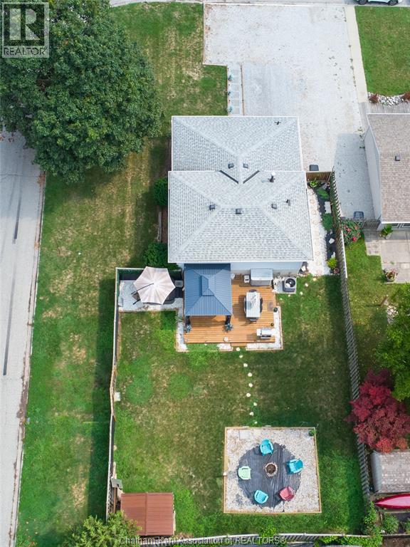 86 Marion AVENUE - 40