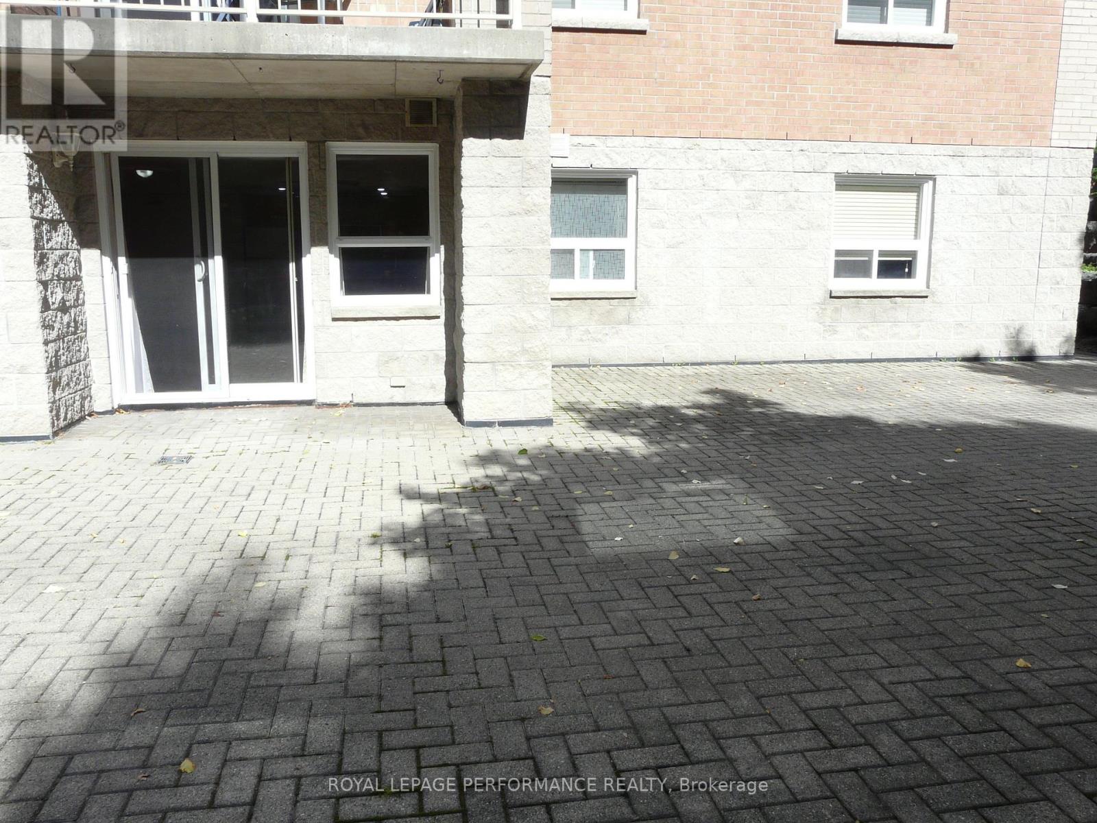 #108 320 CENTRUM BOULEVARD - 19
