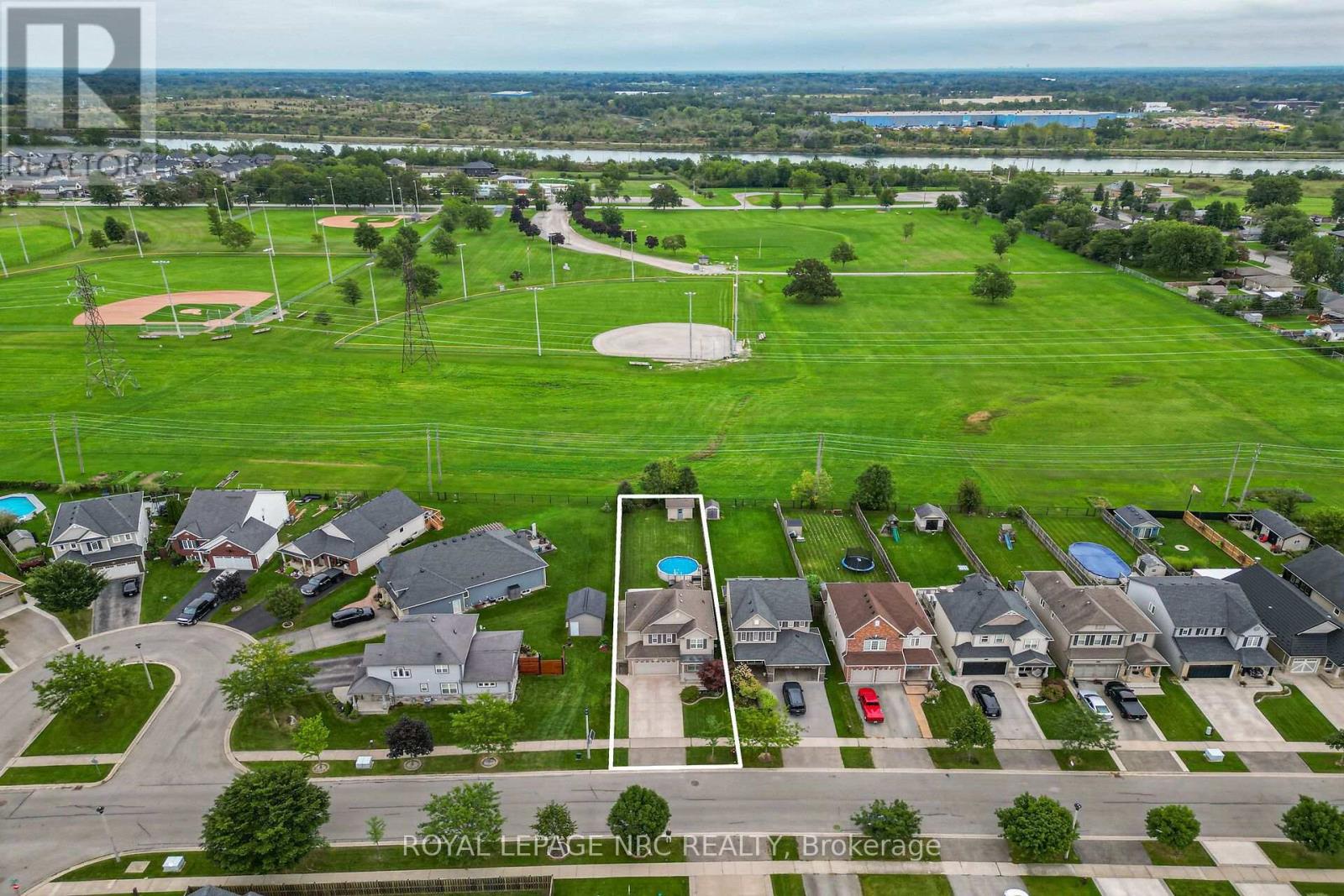 255 EMPRESS AVENUE - 2