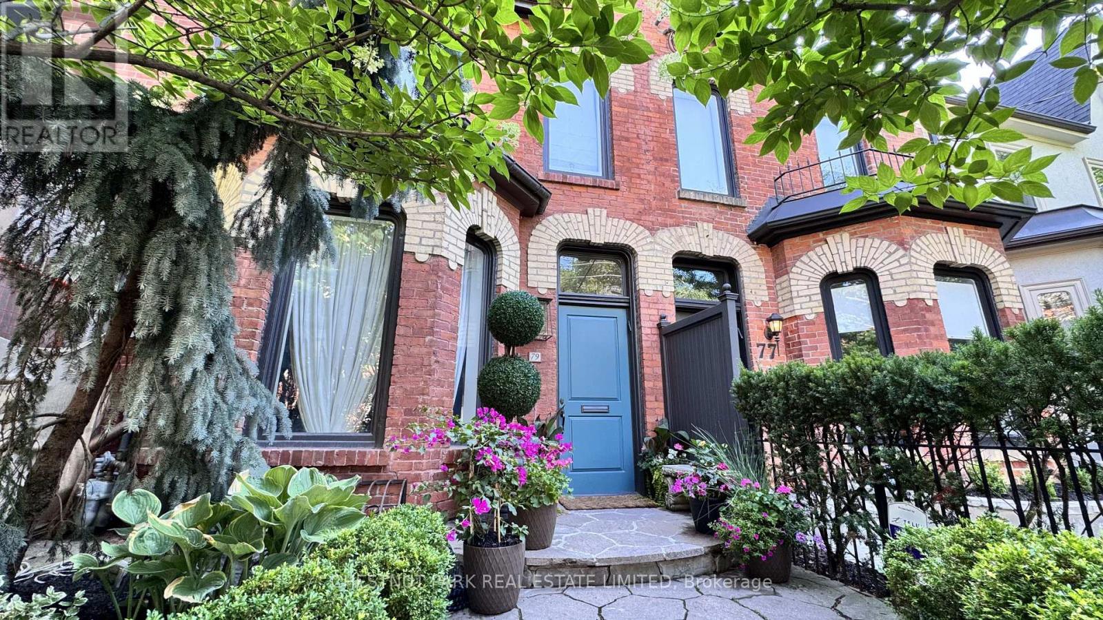 Photo of 79 Hazelton Avenue