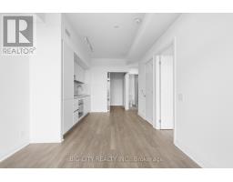 1011 - 25 Frederick Todd Way, Toronto, ON M4G4E8 Photo 11