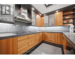 9 Saguenay Avenue E, Toronto, ON M5N2Y5 Photo 16