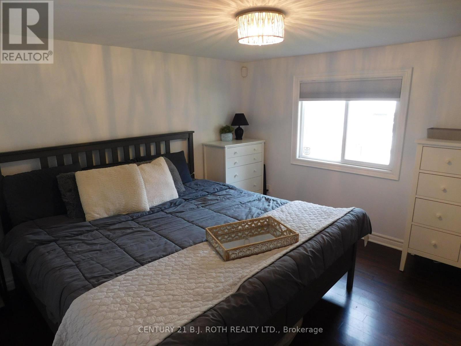402 WEST STREET - 36