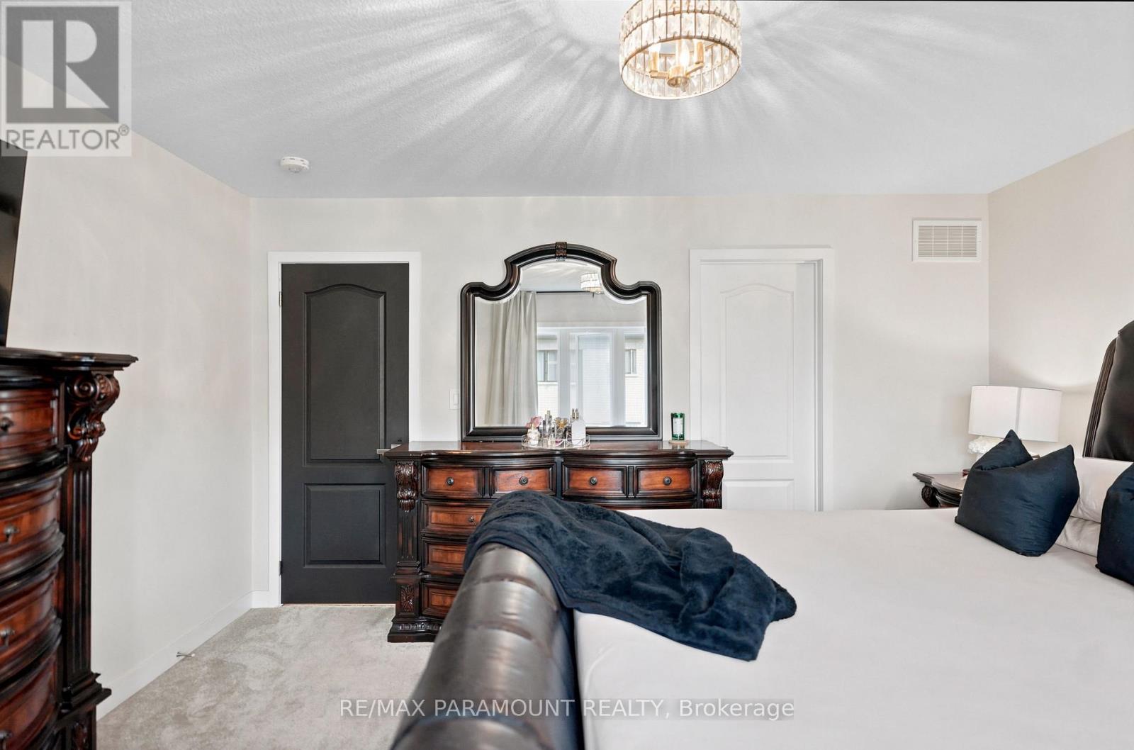 110 SUNFLOWER CRESCENT - 25