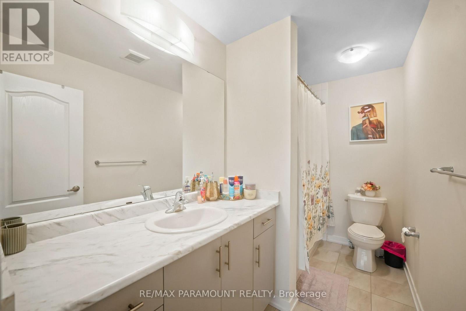 110 SUNFLOWER CRESCENT - 36