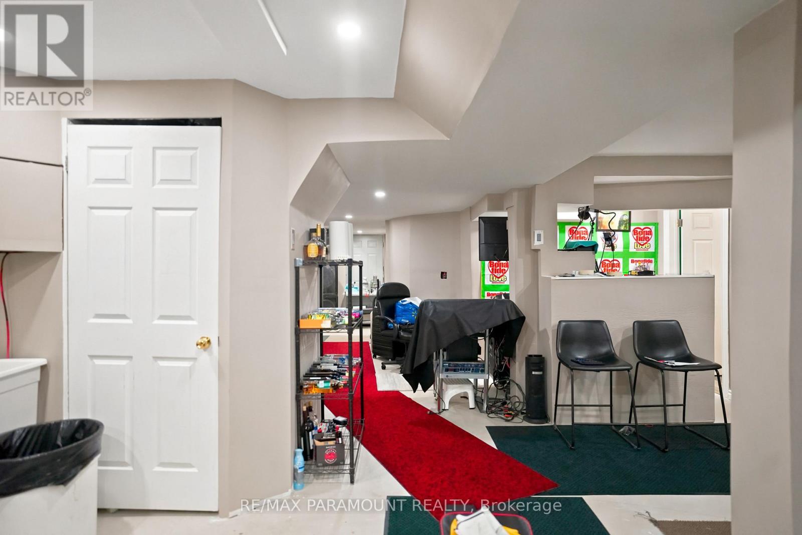 110 SUNFLOWER CRESCENT - 43