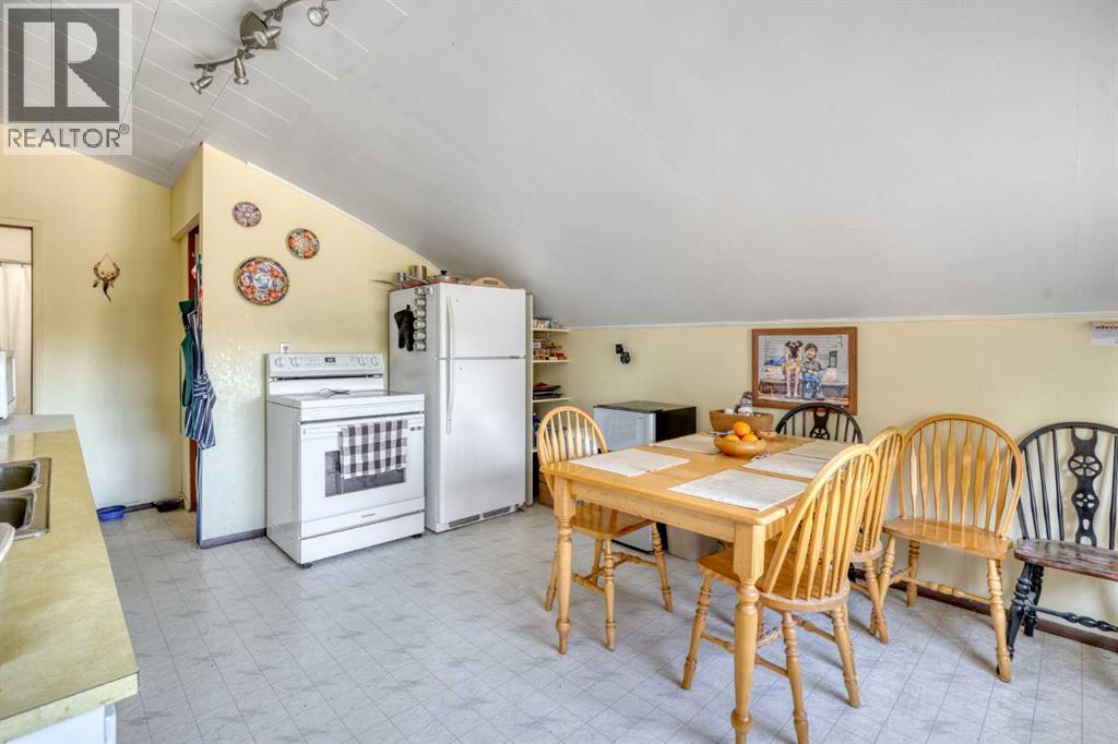 4342 Township Road 301 A - 24