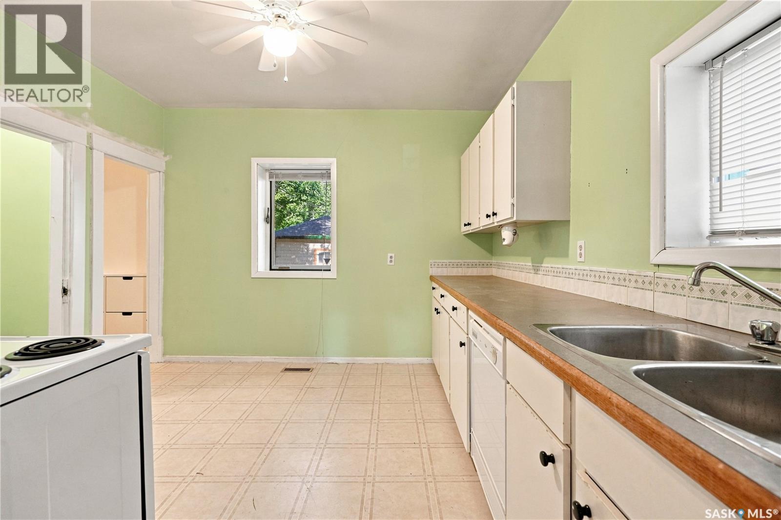 2229 Garnet STREET - 9