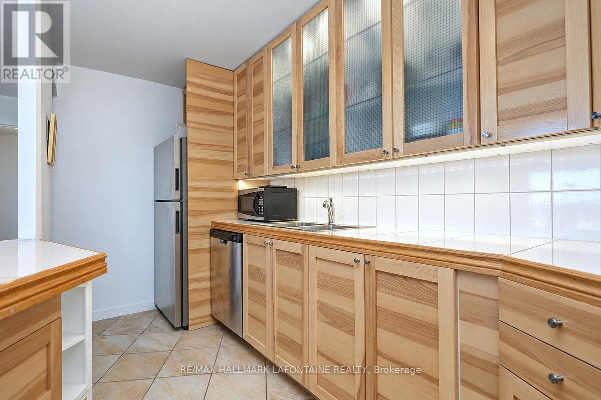 2 Bed, 2 Bath House for Sale in Ottawa – 2205 – 1171 AMBLESIDE DRIVE, Ottawa – MLS# X13812522 - Image 15