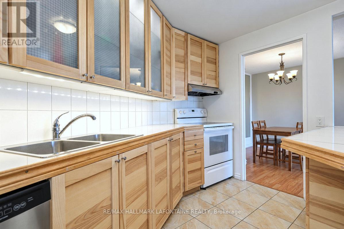 2 Bed, 2 Bath House for Sale in Ottawa – 2205 – 1171 AMBLESIDE DRIVE, Ottawa – MLS# X13812522 - Image 17