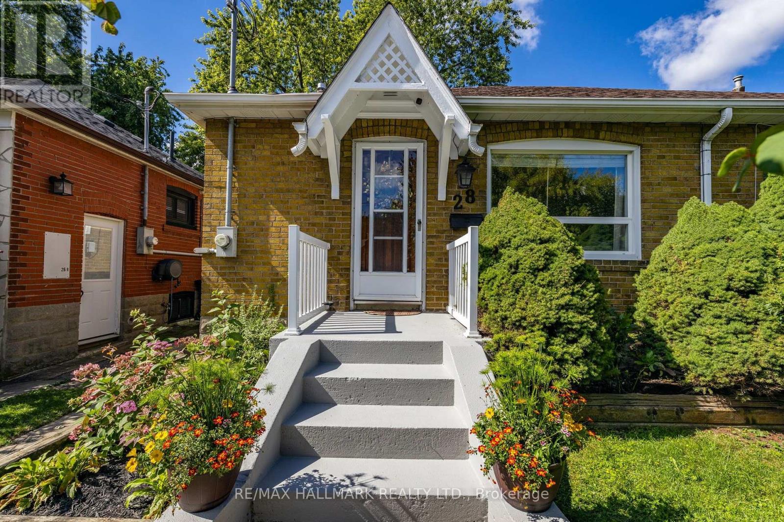 Photo of 28 Thora Avenue