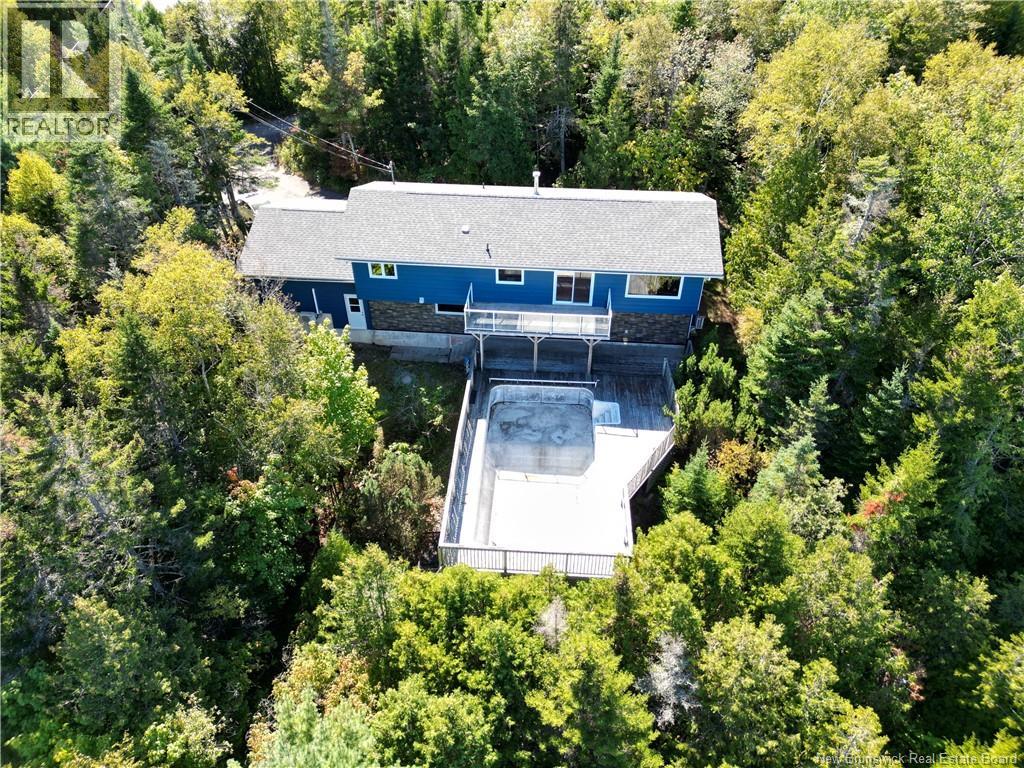 6 Cardinal Lane
