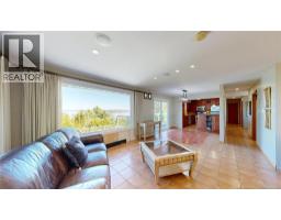 6 Cardinal Lane, photo 21