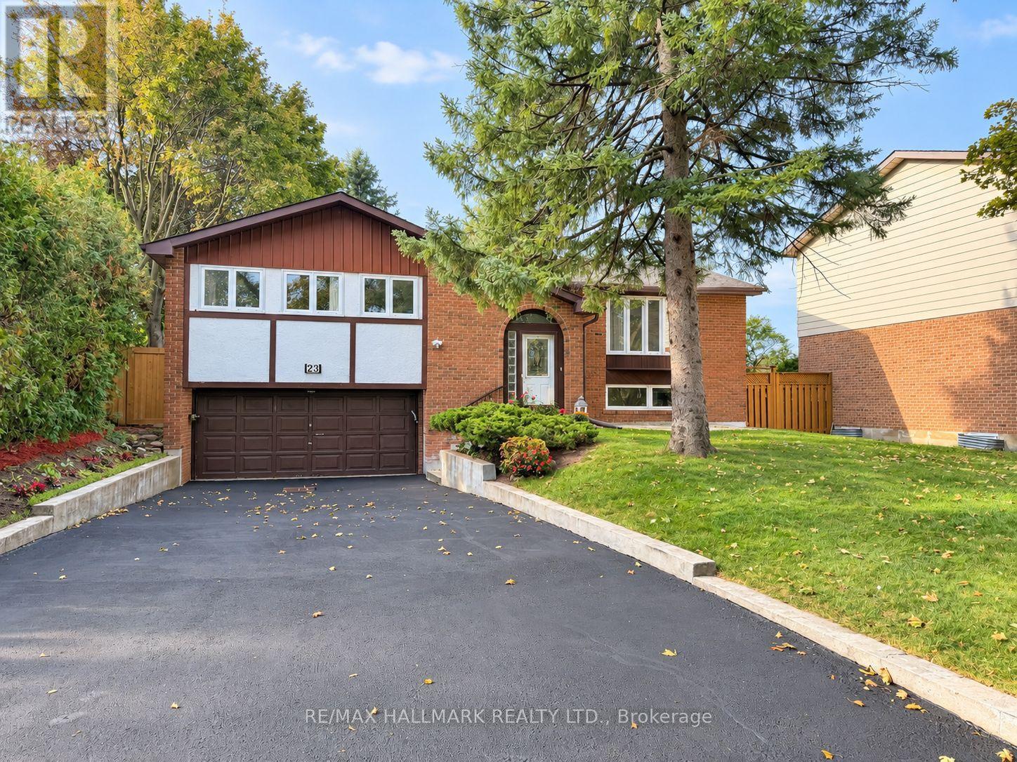 23 IRONSHIELD CRESCENT