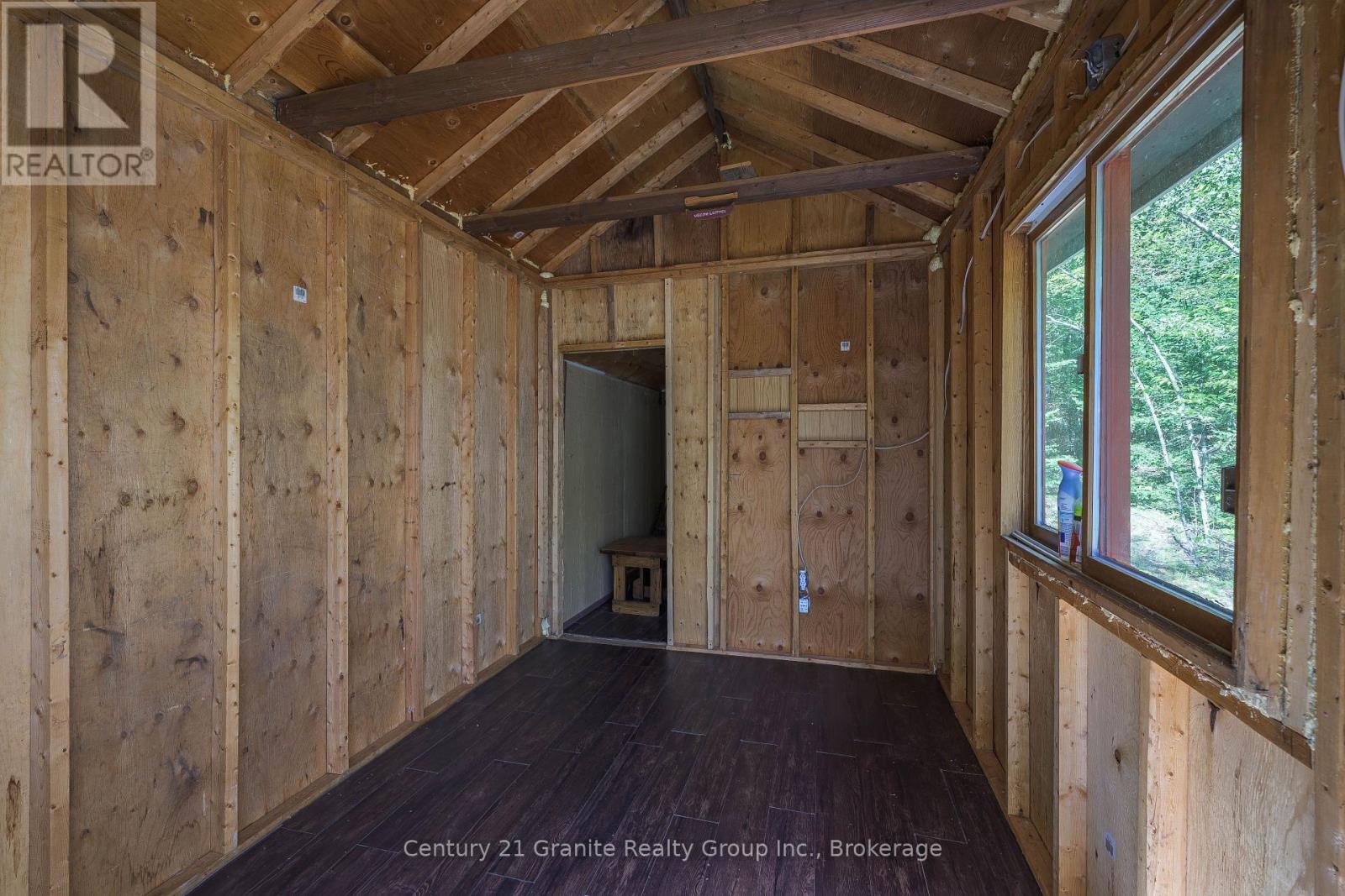 1453 Fleming Road — photo 25