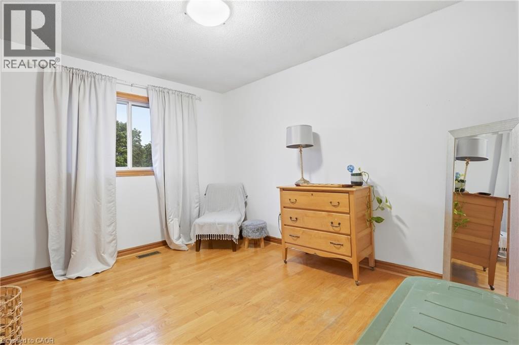 76 MADEIRA Crescent - 36