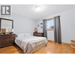 76 Madeira Crescent, Cambridge, ON N1R8A1 Photo 39