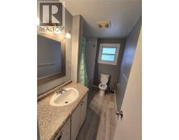 409 Castlegrove Place Unit# Room 2, London, ON N6G1L1 Photo 10