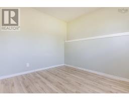 2 Minas Street, Kentville, NS B4N2N8 Photo 28