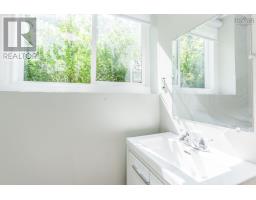 2 Minas Street, Kentville, NS B4N2N8 Photo 31