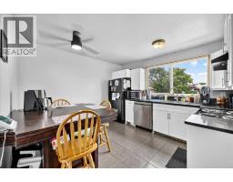 219 Penworth Drive SE - photo 9
