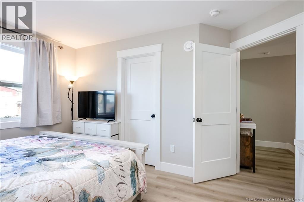 143 Arlington Crescent - 14