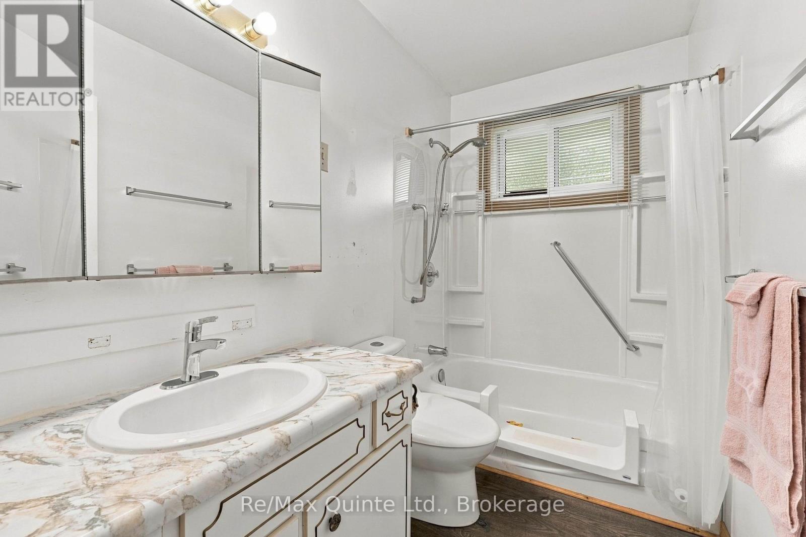 237 BYRON STREET - 15
