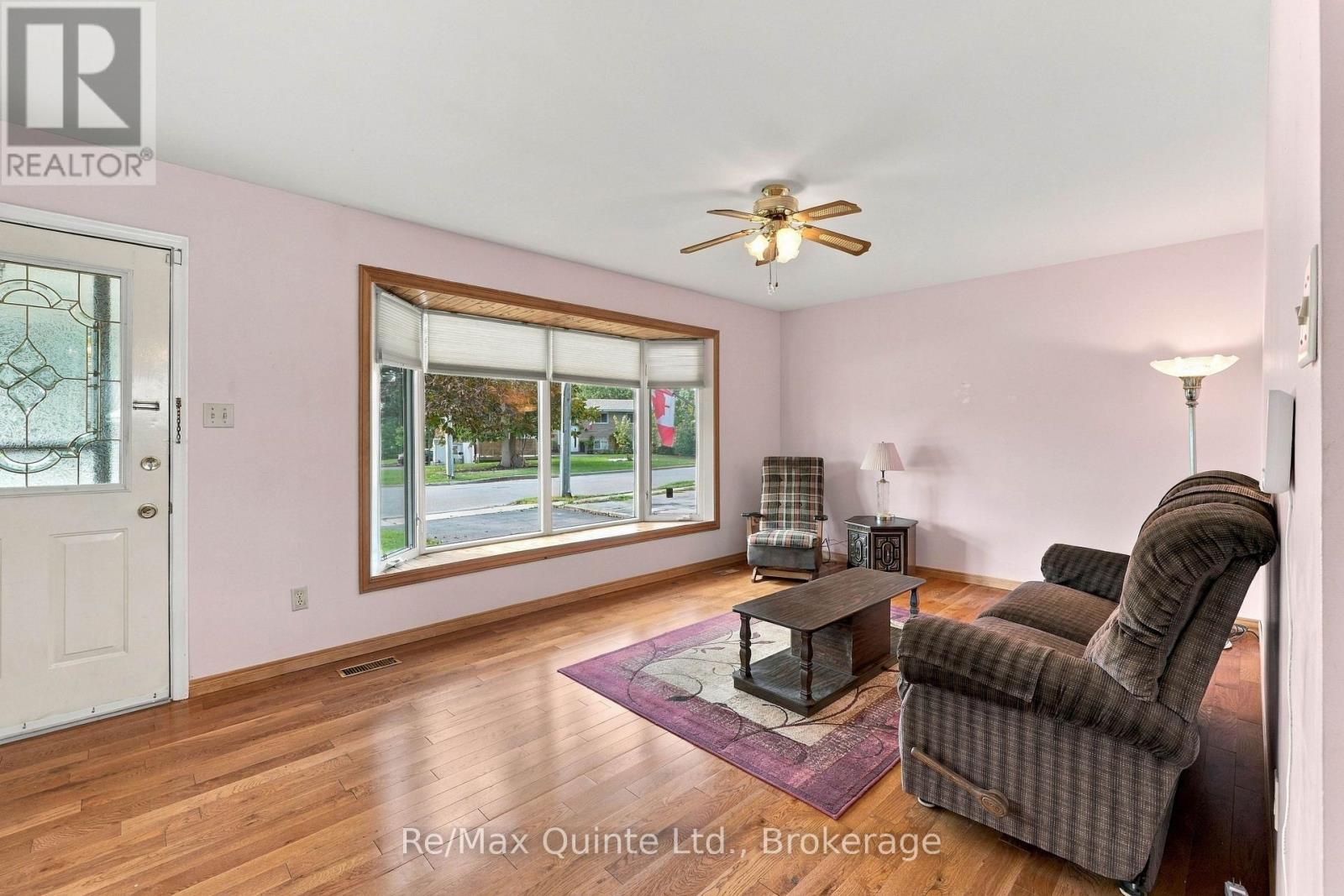 237 BYRON STREET - 3