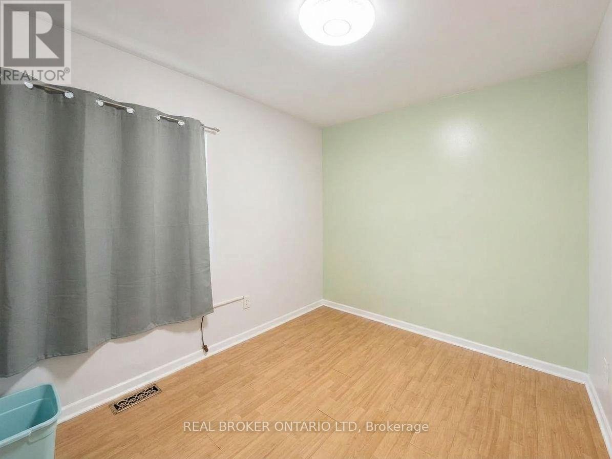 563 SOUTH STREET S - 16