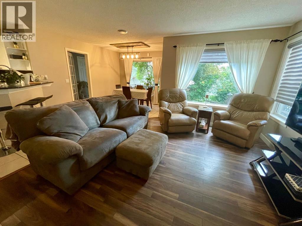 10 Elgin Drive SE - photo 7