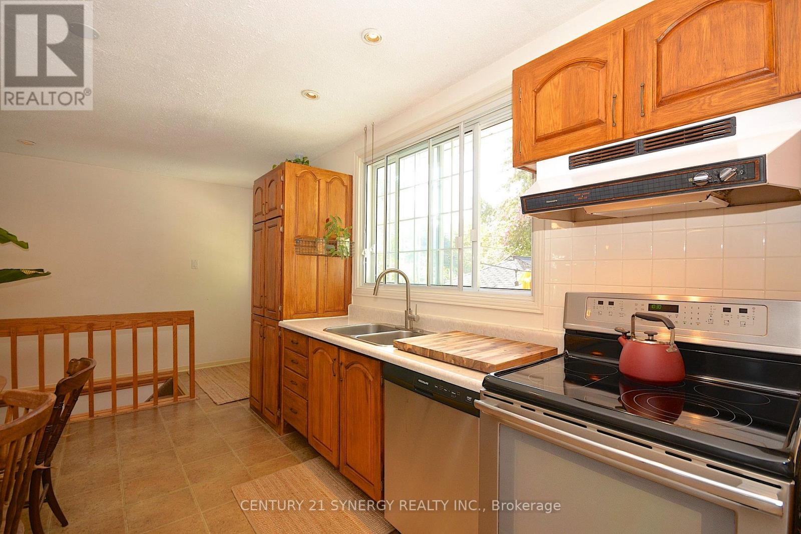 164 ACADIE COURT - 12