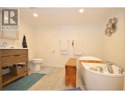 164 Acadie Court, Ottawa, ON K1L5L1 Photo 24