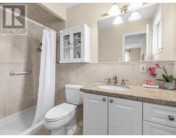 11 Doubletree Road, Toronto, ON M2J3Z3 Photo 17