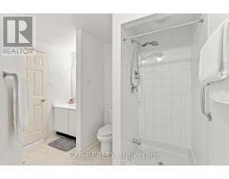 Primary Bedroom - 56 Ingleborough Court, Markham, ON L3R8M4 Photo 15