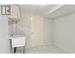 56 Ingleborough Court, Markham, ON L3R8M4 Photo 30