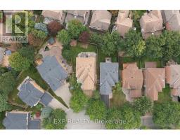 56 Ingleborough Court, Markham, ON L3R8M4 Photo 36