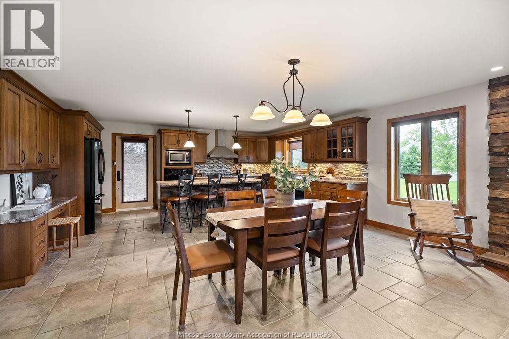 1352 Tecumseh Rd - 14