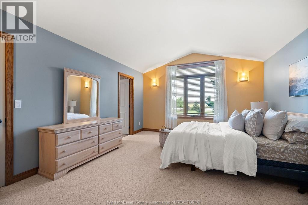 1352 Tecumseh Rd - 20