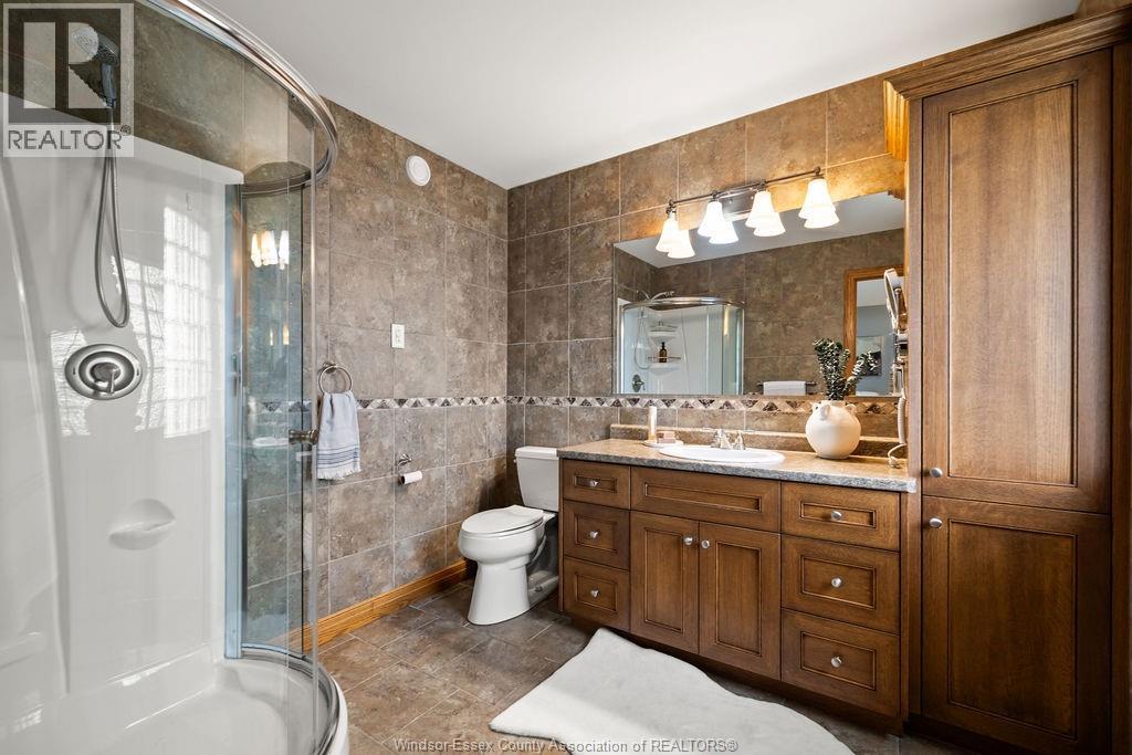 1352 Tecumseh Rd - 22