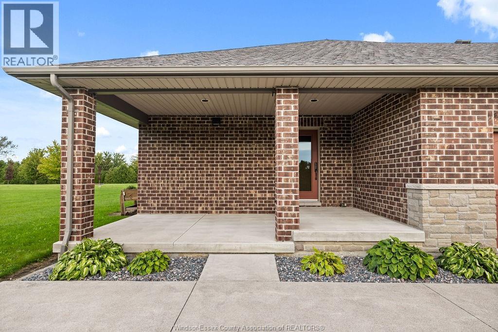 1352 Tecumseh Rd - 40