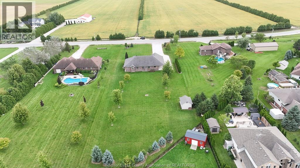1352 Tecumseh Rd - 49