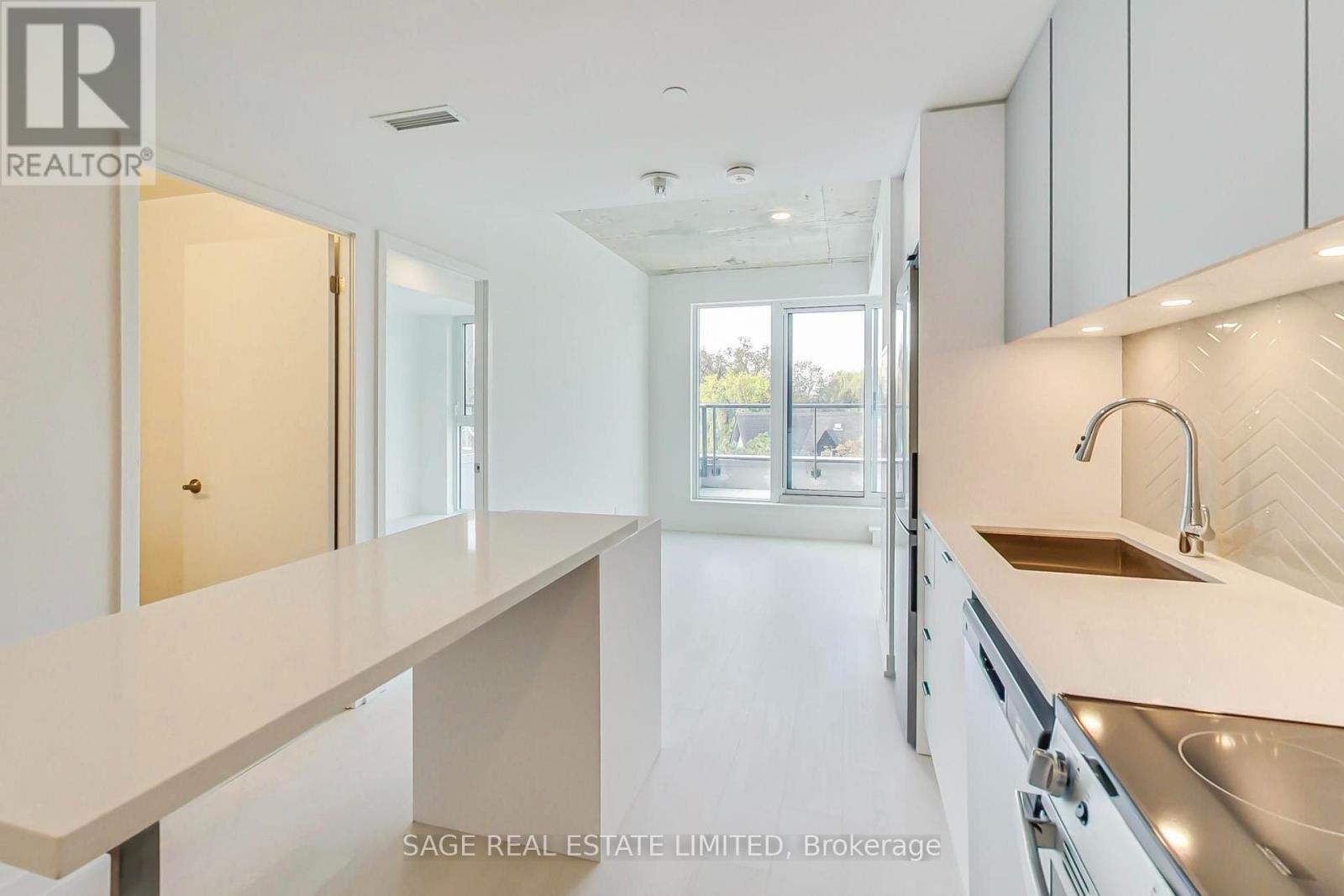 #405 57 BROCK AVENUE - 15