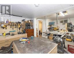 52 Queen Street, Springhill, NS B0M1X0 Photo 33