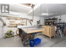 52 Queen Street, Springhill, NS B0M1X0 Photo 32